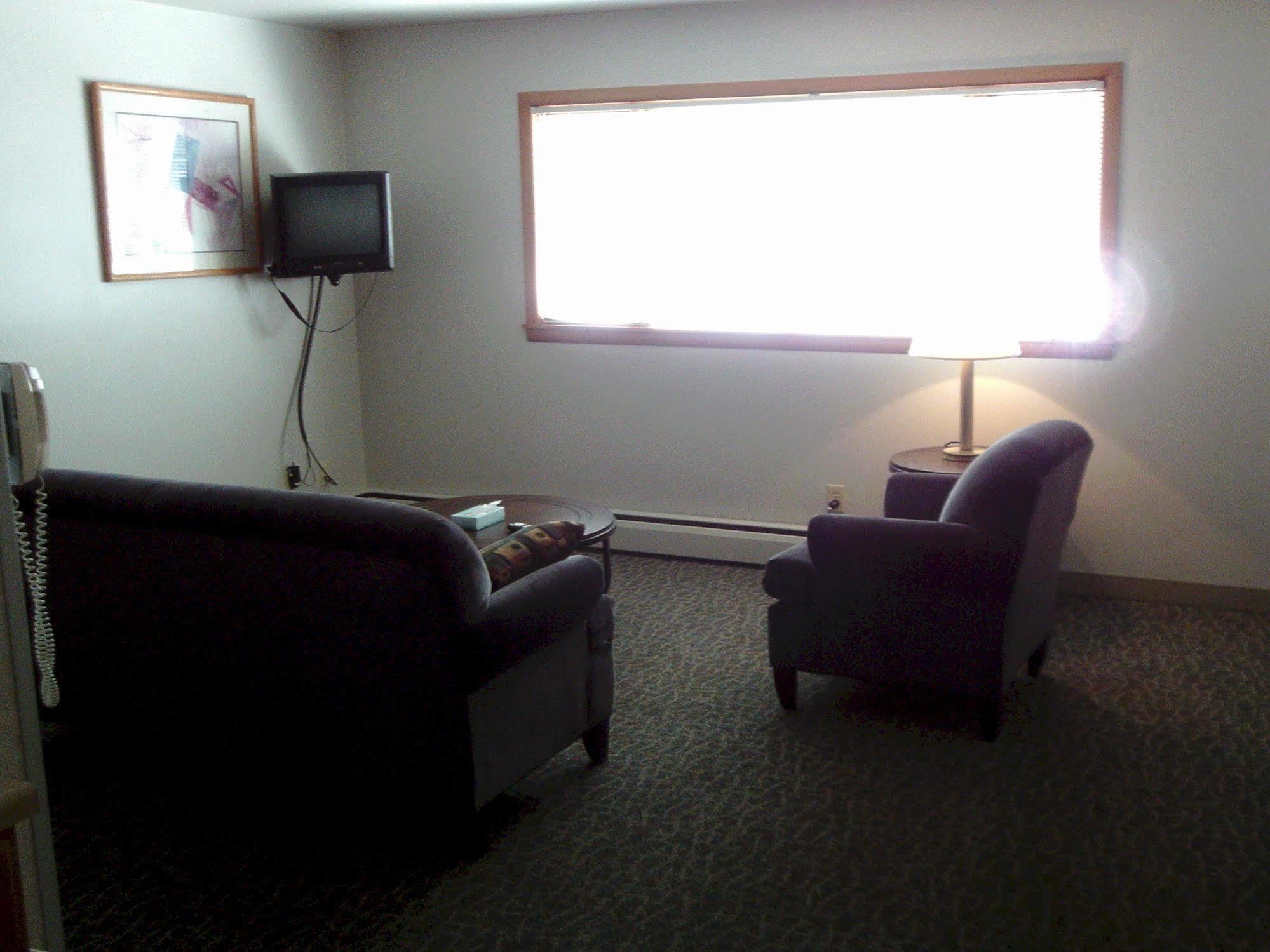 2Nd Street Inn & Suites ロチェスター エクステリア 写真